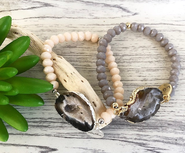 Natural Agate Slice Beaded Stretch Bracelet